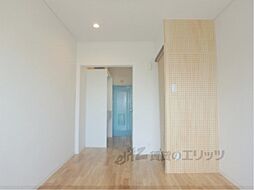 京都市営烏丸線 北大路駅 バス15分 西賀茂車庫前下車 徒歩5分の賃貸マンション 3階1Kのリビング/ダイニング