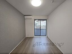 JR山陰本線 花園駅 徒歩4分の賃貸アパート 1階1Kのリビング/ダイニング