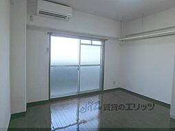 アール四条大宮 303 2階1Kのリビング/ダイニング