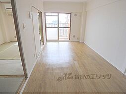 シャンポール松室 411 4階3LDKのリビング/ダイニング