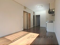 シャトードゥヴェール 1階2LDKのリビング/ダイニング