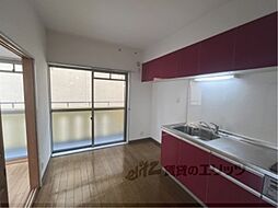 ピアレス千本 201 2階2DKのリビング/ダイニング