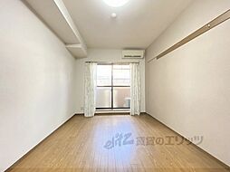 カレラ・デ・ノルテ 3-F 3階1Kのリビング/ダイニング