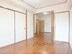 京福電気鉄道嵐山本線 山ノ内駅 徒歩2分の賃貸マンション 4階3LDKのリビング/ダイニング