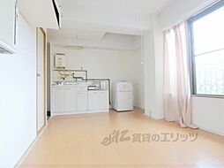 今出川マンション 2階ワンルームのリビング/ダイニング