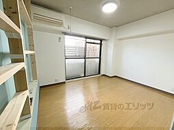 スプレンディッドピープル鳥塚 2階ワンルームのリビング/ダイニング