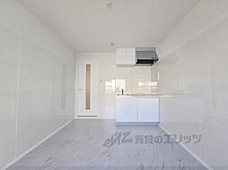 JR山陰本線 円町駅 徒歩9分の賃貸マンション 4階1Kのリビング/ダイニング