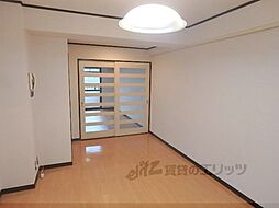 JR山陰本線 円町駅 徒歩8分の賃貸マンション 4階2Kのリビング/ダイニング