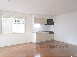 京都市営烏丸線 北山駅 バス13分 千本北大路下車 徒歩9分の賃貸アパート 1階3LDKのリビング/ダイニング