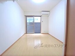 フラッティ今出川天神 103 1階1Kのリビング/ダイニング