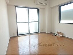 メゾン・ド・フルール 3階1Kのリビング/ダイニング