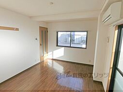 ルミナス今出川 3階1Kのリビング/ダイニング