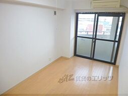 ヌフジャラン御前 602 6階1Kのリビング/ダイニング