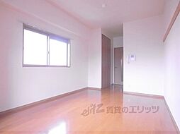 アルスールｉｎ京都 201 2階1Kのリビング/ダイニング