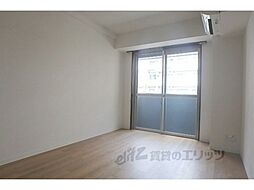 阪急京都本線 西院駅 徒歩5分の賃貸マンション 1階1Kのリビング/ダイニング