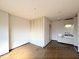 ハイツ泉涌寺 303 3階ワンルームのリビング/ダイニング