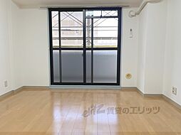 阪急京都本線 大宮駅 徒歩2分の賃貸マンション 7階1Kのリビング/ダイニング