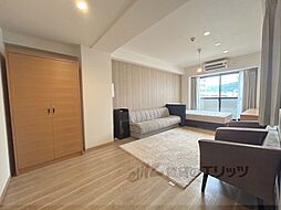 グランレブリー寺町松原 5階ワンルームのリビング/ダイニング