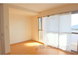 京都地下鉄東西線 椥辻駅 徒歩10分の賃貸マンション 7階1DKのリビング/ダイニング