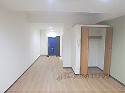 阪急京都本線 西院駅 徒歩5分の賃貸マンション 3階ワンルームのリビング/ダイニング