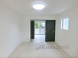 京都地下鉄東西線 東野駅 徒歩11分の賃貸アパート 1階1LDKのリビング/ダイニング