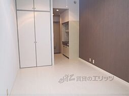 JR山陰本線 二条駅 徒歩4分の賃貸マンション 1階1Kのリビング/ダイニング