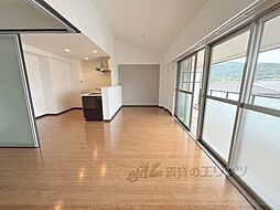 京都地下鉄東西線 蹴上駅 徒歩11分の賃貸マンション 1階2LDKのリビング/ダイニング