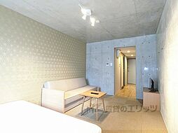 近鉄京都線 東寺駅 徒歩2分の賃貸マンション 2階1Kのリビング/ダイニング