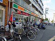 サンクス伝法店 218m