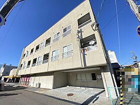 小西ビル  ｜ 新潟県新潟市西区小針上山（賃貸マンション2LDK・3階・55.48㎡） その1