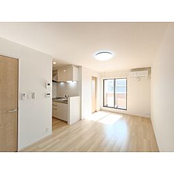 フィールドヒル　安曇野II 2階1LDKのリビング/ダイニング