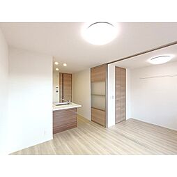 コンフォーティア宮田　A棟 2階1LDKのリビング/ダイニング