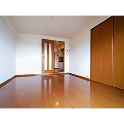 サンビレッジ松川 3階1Kのリビング/ダイニング