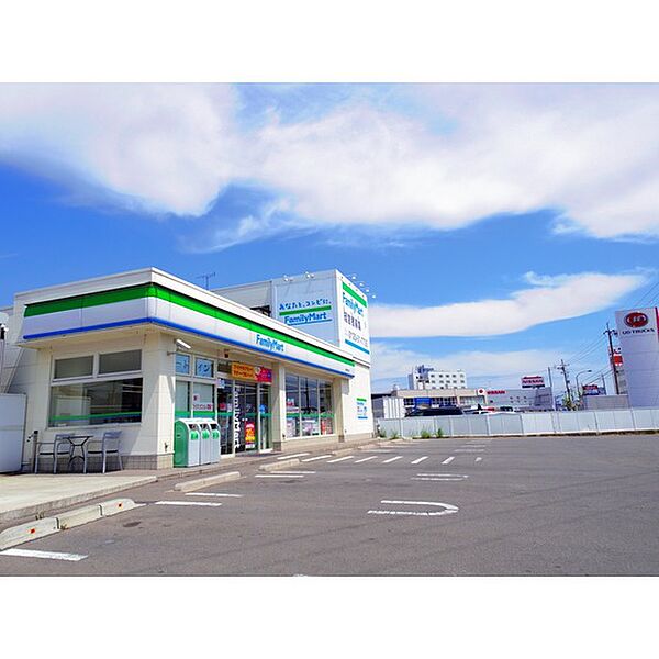 画像26:コンビニ「ファミリーマート長野東和田店まで606ｍ」