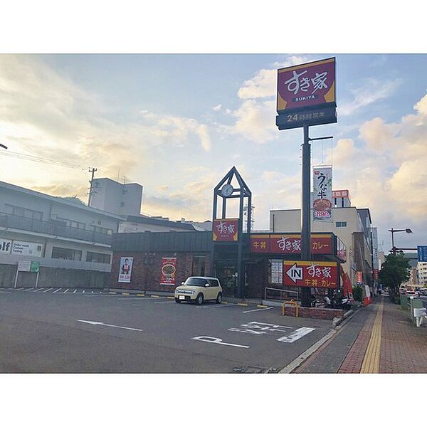 飲食店「すき家19号長野中御所店まで949ｍ」