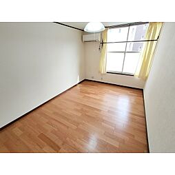 ファミーユ石堂 2階1DKのリビング/ダイニング