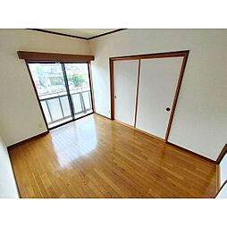 マルメゾン　Ｂ