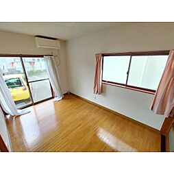 ウエストII 1階2Kのリビング/ダイニング