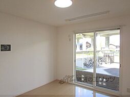 レイクビュー 102 1階2DKのリビング/ダイニング