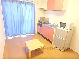 レオパレスビューテラス 1階2DKのリビング/ダイニング