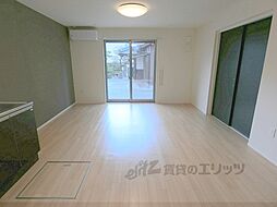 アリビオ 102 1階1LDKのリビング/ダイニング