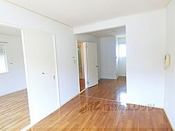 JR東海道・山陽本線 近江八幡駅 徒歩6分の賃貸アパート 2階1LDKのリビング/ダイニング