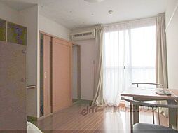 レオパレスＴ＆Ｔ 201 2階1Kのリビング/ダイニング