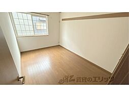 ラフィネシャトレーIII番館 102 1階2DKのリビング/ダイニング