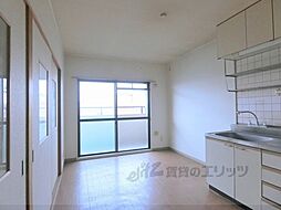 JR東海道・山陽本線 野洲駅 4.8kmの賃貸マンション 3階3DKのリビング/ダイニング