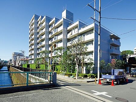現地ご見学・詳細が知りたい・資料請求など、何でもお気軽にお問い合わせください