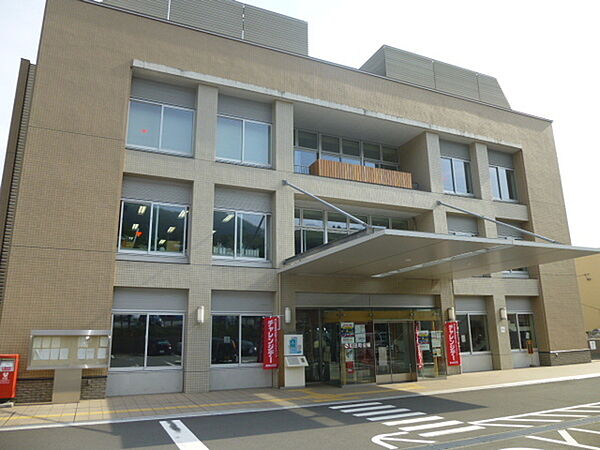 画像23:役所「松田町役場まで781m」