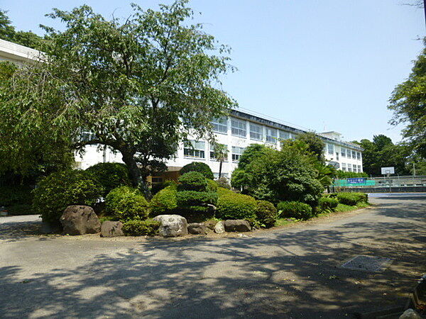 画像30:中学校「小田原市立城南中学校まで2196m」