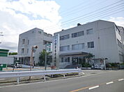 病院「医療法人邦友会小田原循環器病院まで904m」
