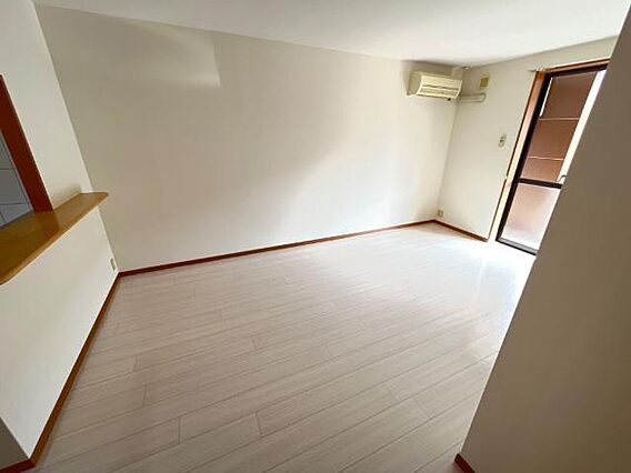 レインボー1_内装_1